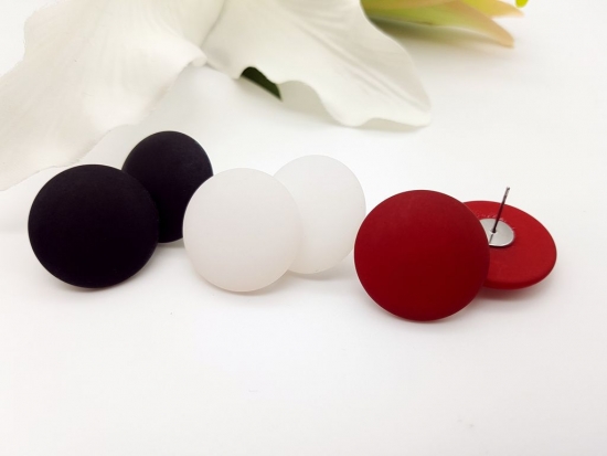 Preview: Matte Cabochon Ohrstecker rund schwarz, weiß, dunkelrot - klein